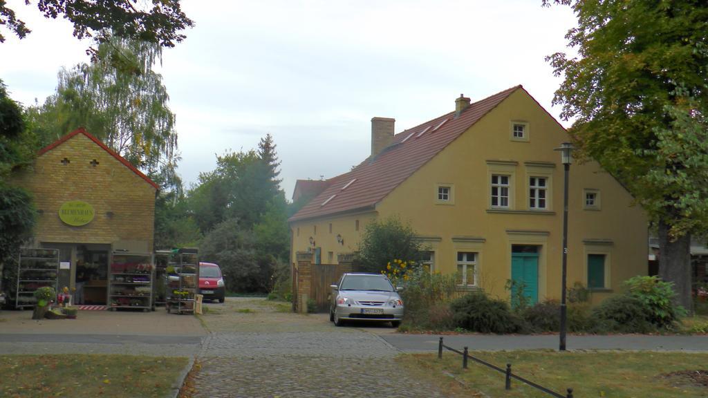 Apartamento Blumenhaus Velten Exterior foto